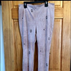 Free People Skinny Jean w/ metal embellishments